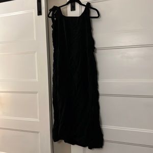 Hatch maternity bow tied apron dress
